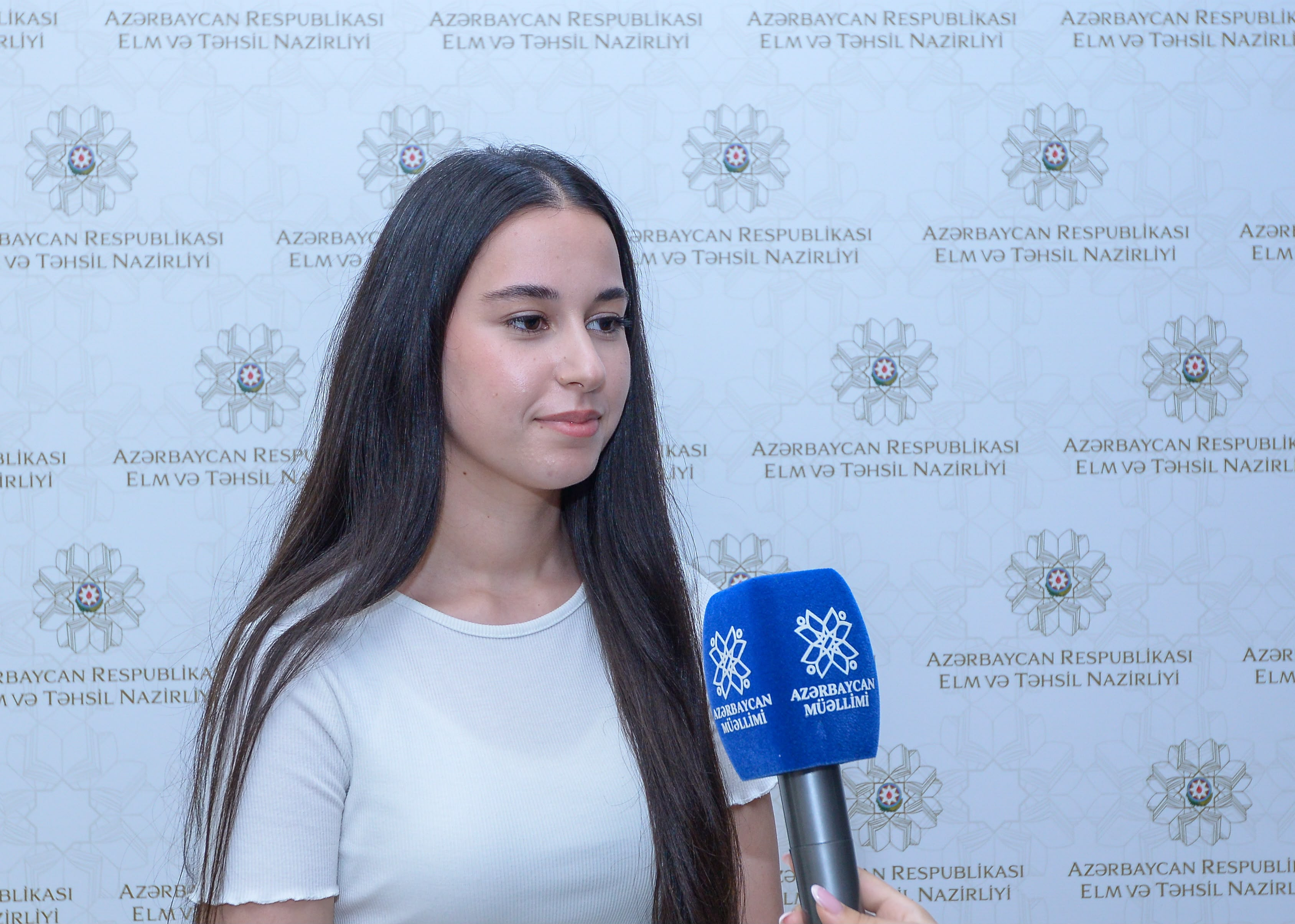 Dövlət qulluğu imtahanının ölkə birincisi necə “Maarifçi” oldu?