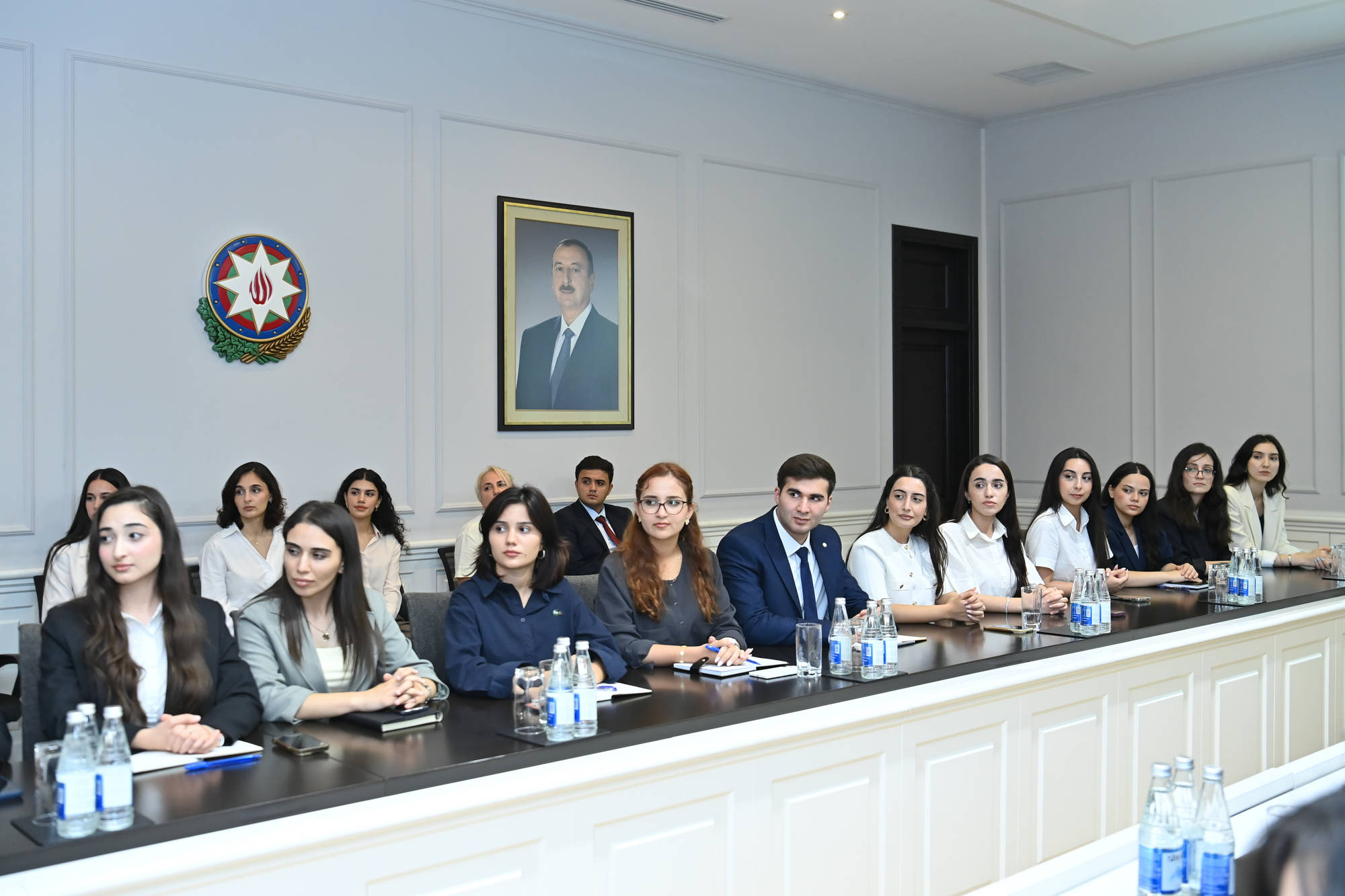 Elm və təhsil naziri “Maarifçi”lərlə görüşüb