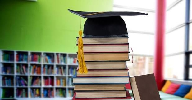 Universitetə qeydiyyat zamanı kağız sənəd tələb olunur? -AÇIQLAMA