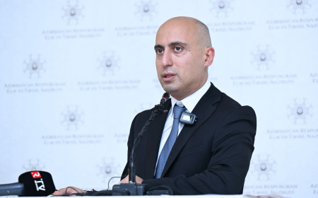 Şagird sayı az olan məktəblər daha böyük məktəblərlə birləşdirilir – Emin Əmrullayev 