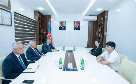 BMU rektoru şəhid ailələrinin üzvü olan tələbələrlə görüşüb 
