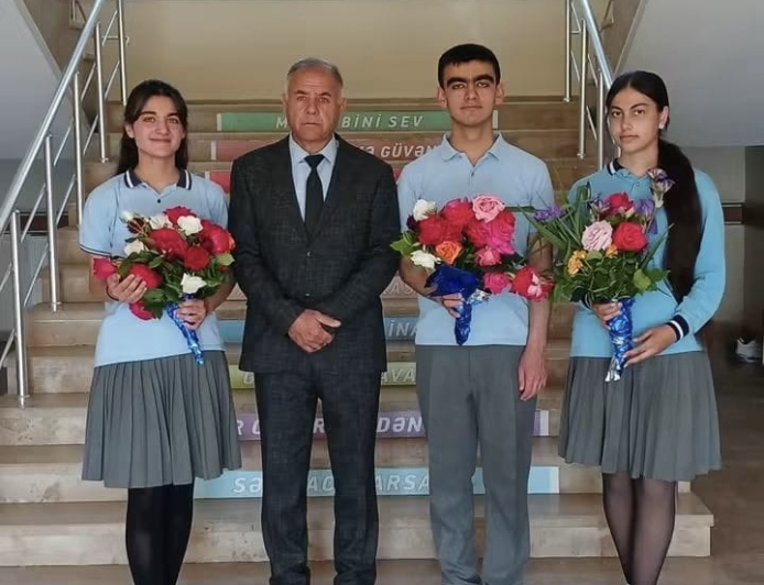 Kənd məktəbinin 100 faizlik uğuru: Üç məzun, üç qəbul