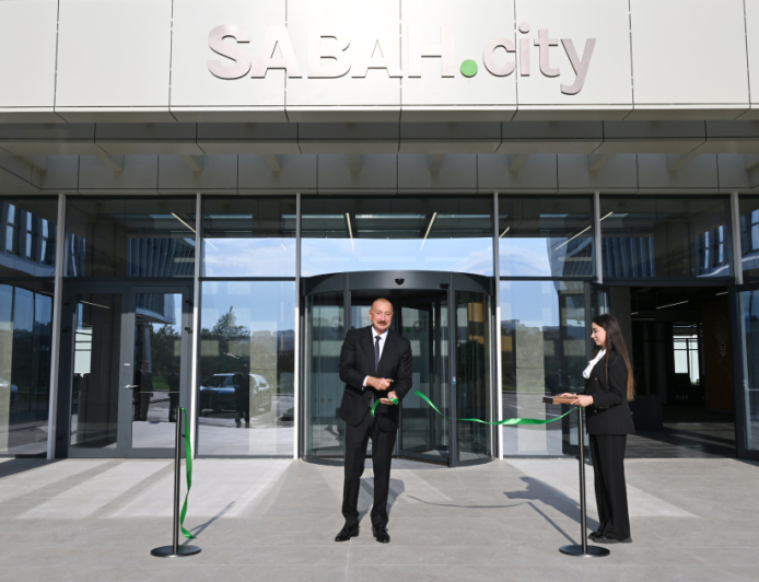 Prezident İlham Əliyev “SABAH.city” innovasiya şəhərciyinin birinci mərhələsinin açılışında iştirak edib