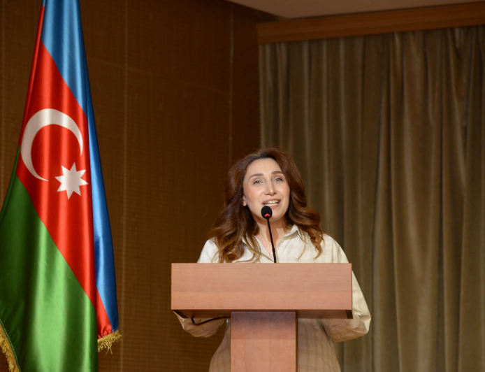 Direktor hazırlığı məktəbə qoyulan sərmayədir