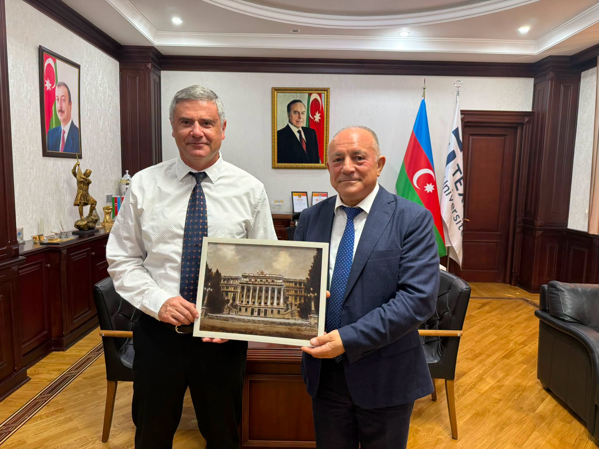 İsrail universitetinin vitse-prezidenti AzTU-da olub