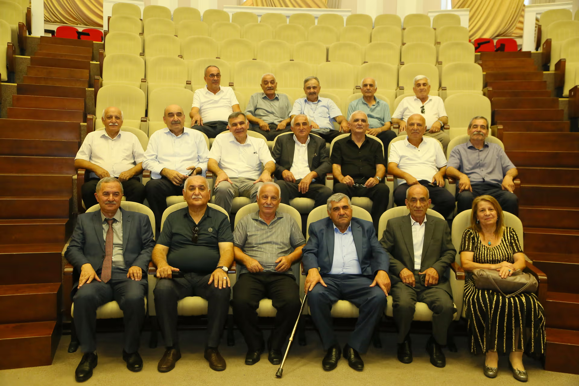 AzTU məzunları 45 il sonra universitetlərini ziyarət ediblər