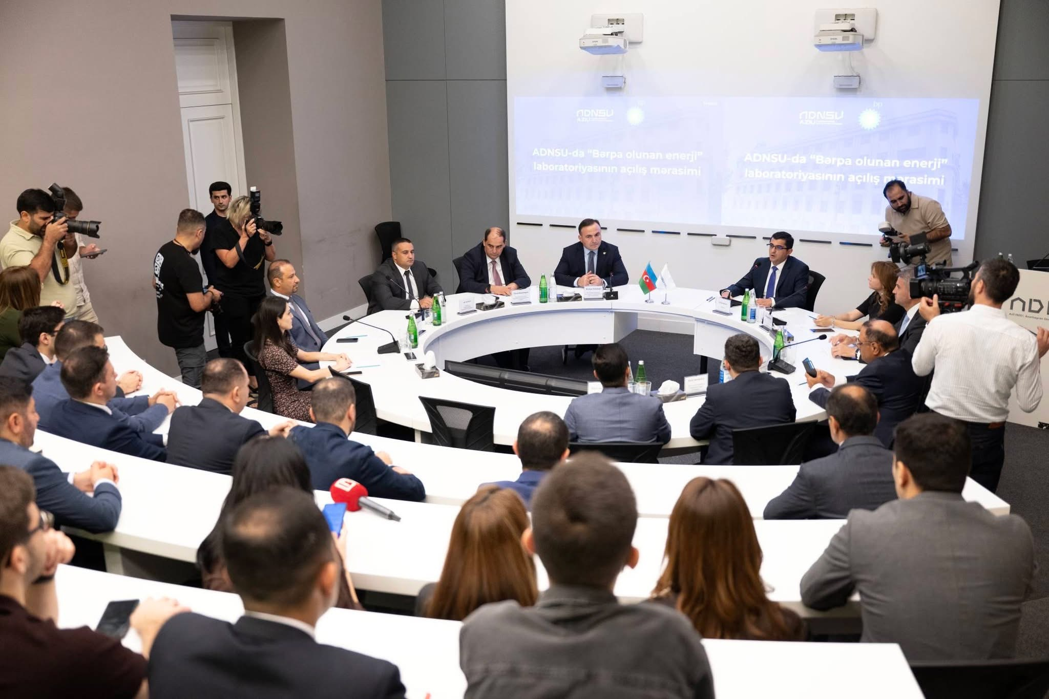bp ADNSU-ya bərpaolunan enerji laboratoriyası hədiyyə edib