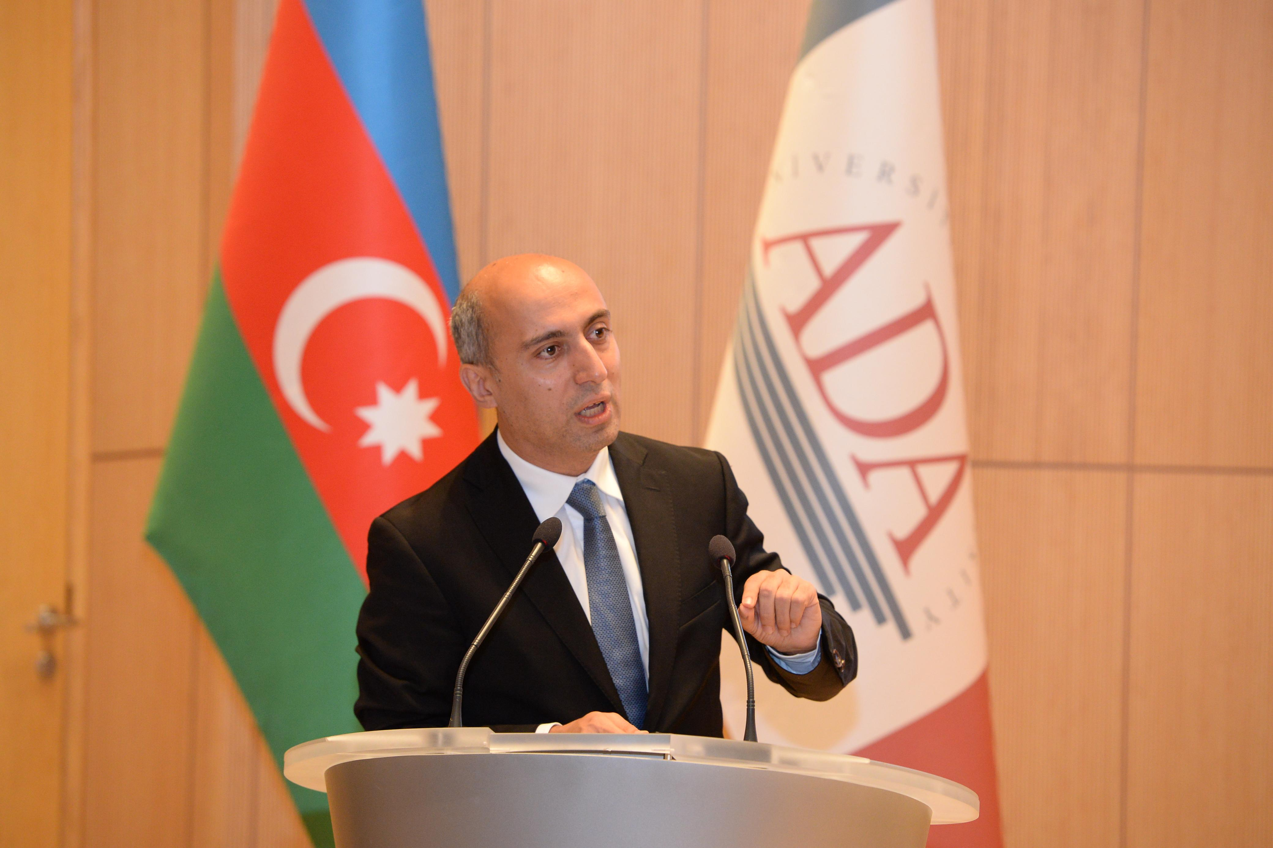 Nazir: 15 yaşlı şagirdlərimizin biliyi xaricdəki yaşıdları ilə müqayisə edilə bilər