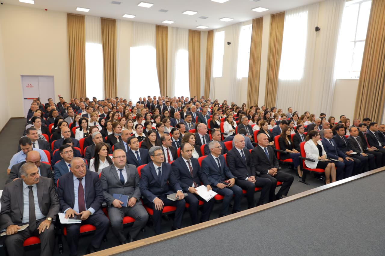 Naxçıvanda təhsil işçilərinin sentyabr konfransı keçirilib