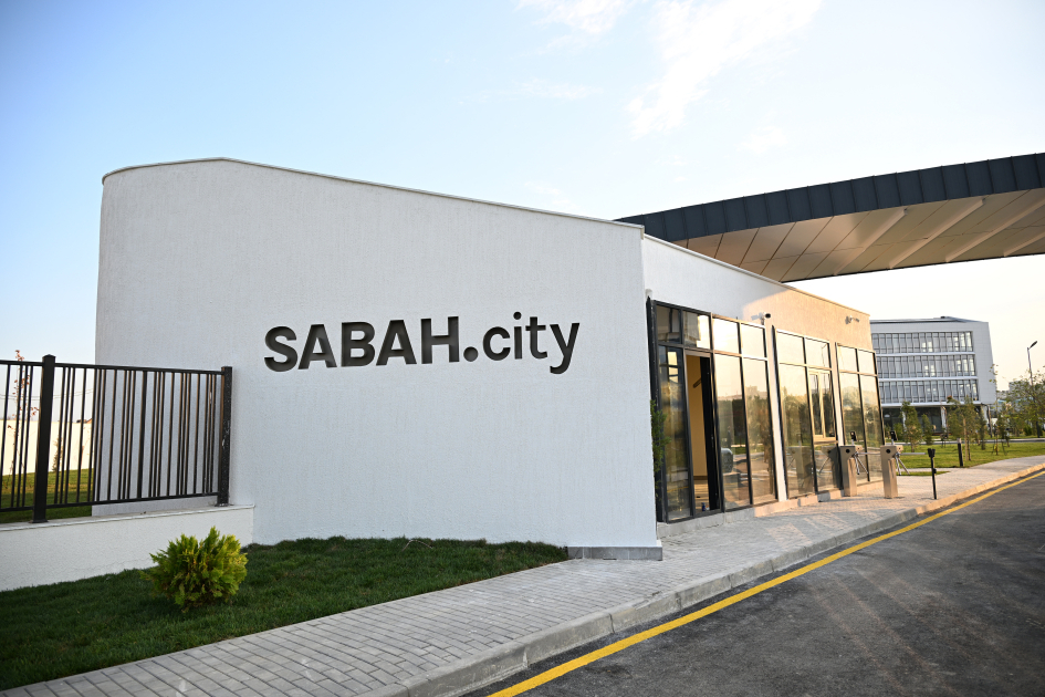 Prezident İlham Əliyev “SABAH.city” innovasiya şəhərciyinin birinci mərhələsinin açılışında iştirak edib