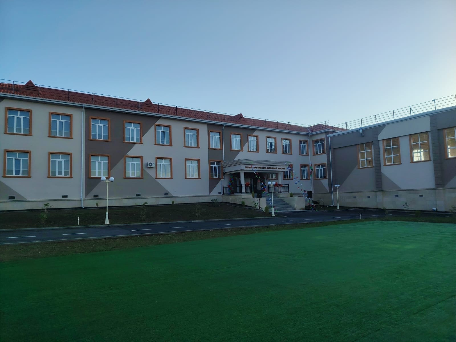 Cəlilabadda kənd məktəblərinin yeni binaları istifadəyə verilib