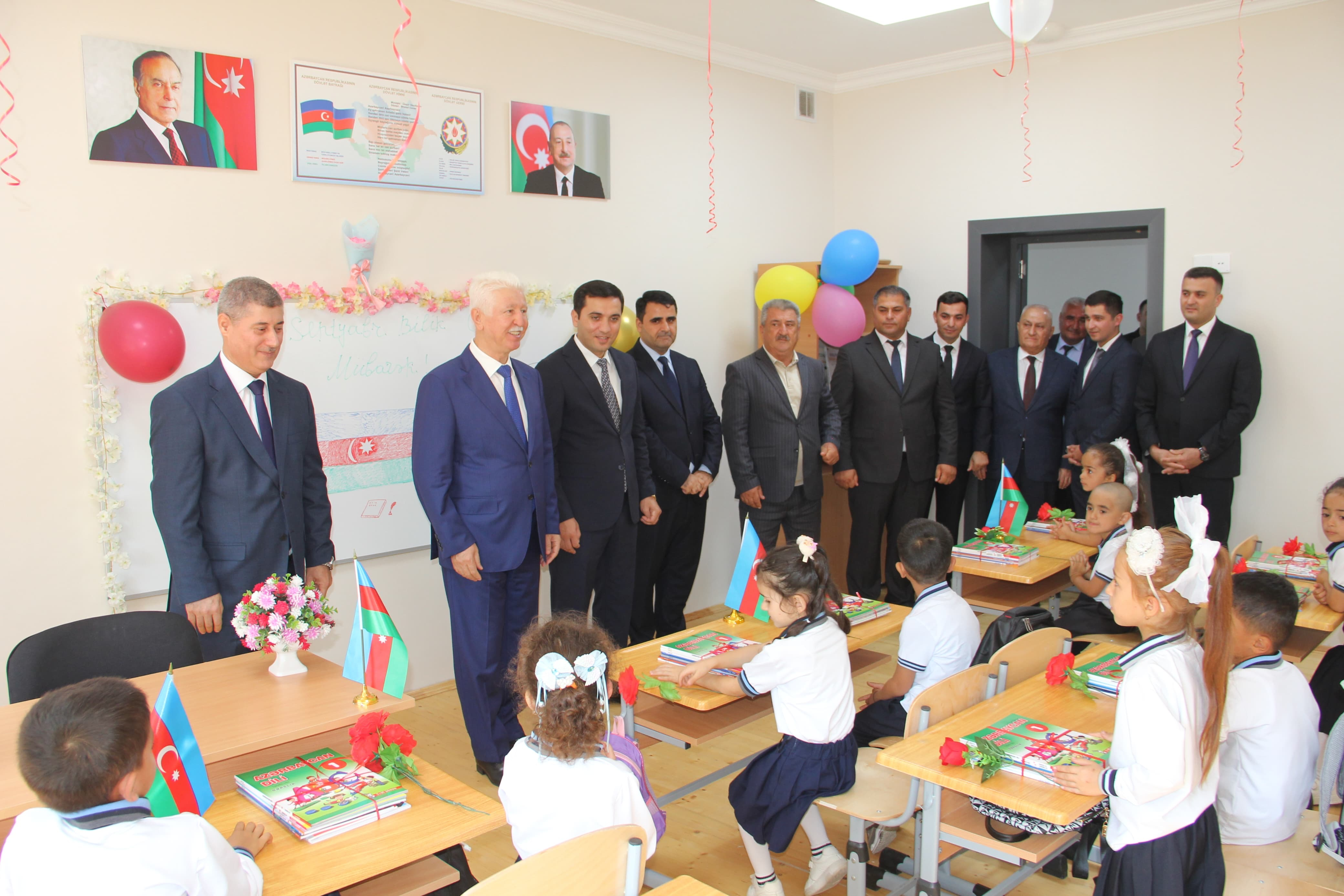 Cəlilabadda kənd məktəblərinin yeni binaları istifadəyə verilib