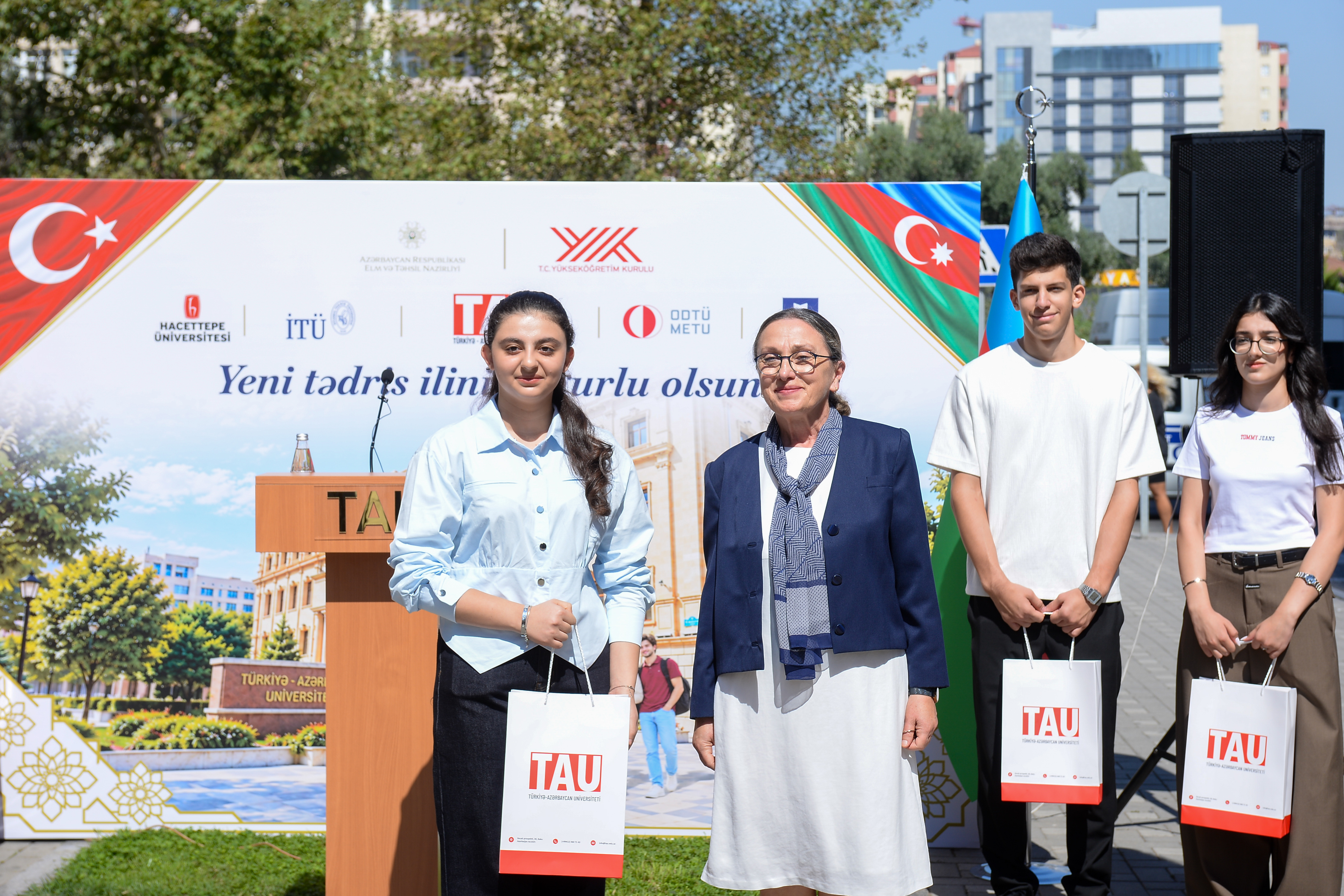 Türkiyə-Azərbaycan Universitetində Bilik Günü tədbiri keçirilib