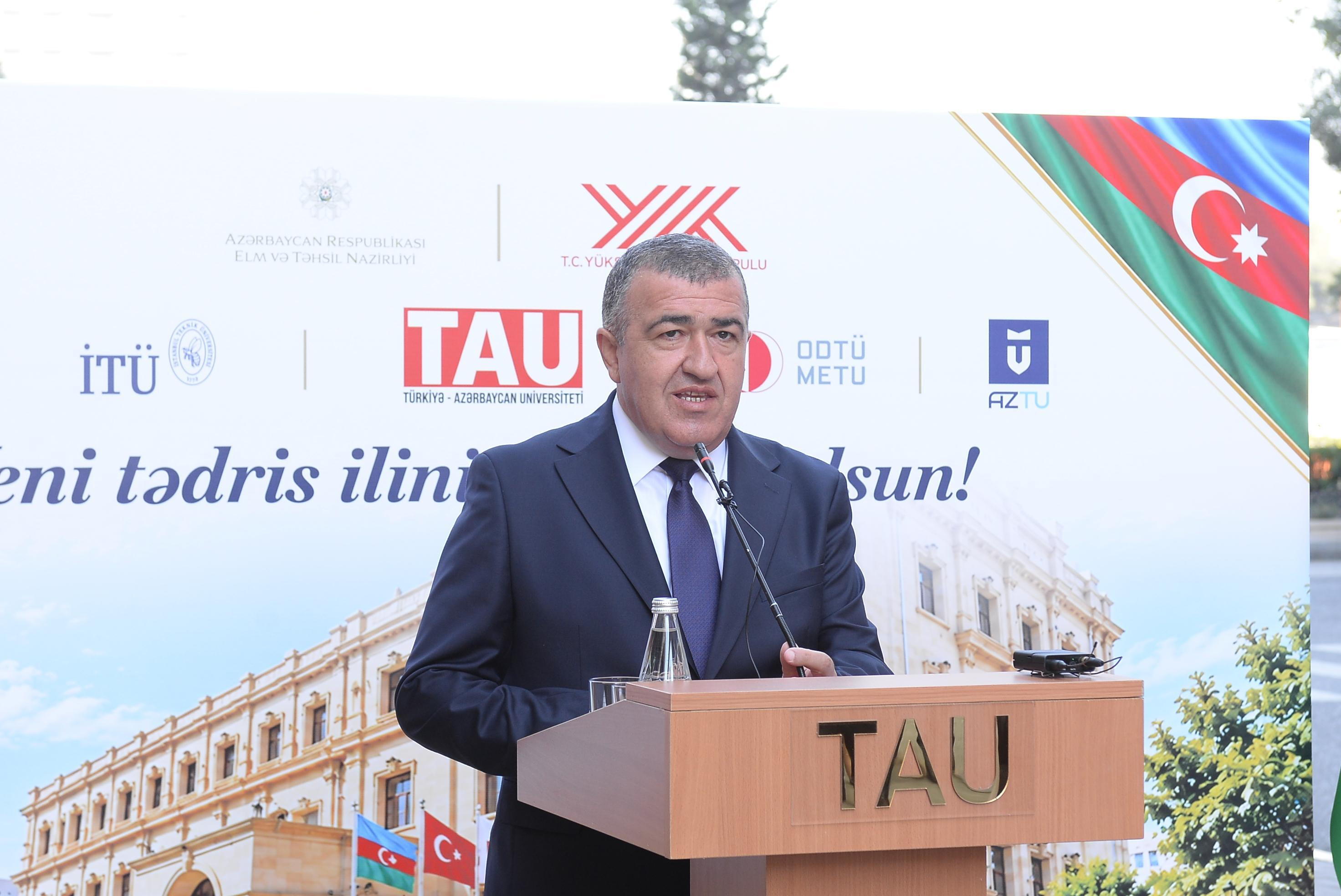 Türkiyə-Azərbaycan Universitetində Bilik Günü tədbiri keçirilib