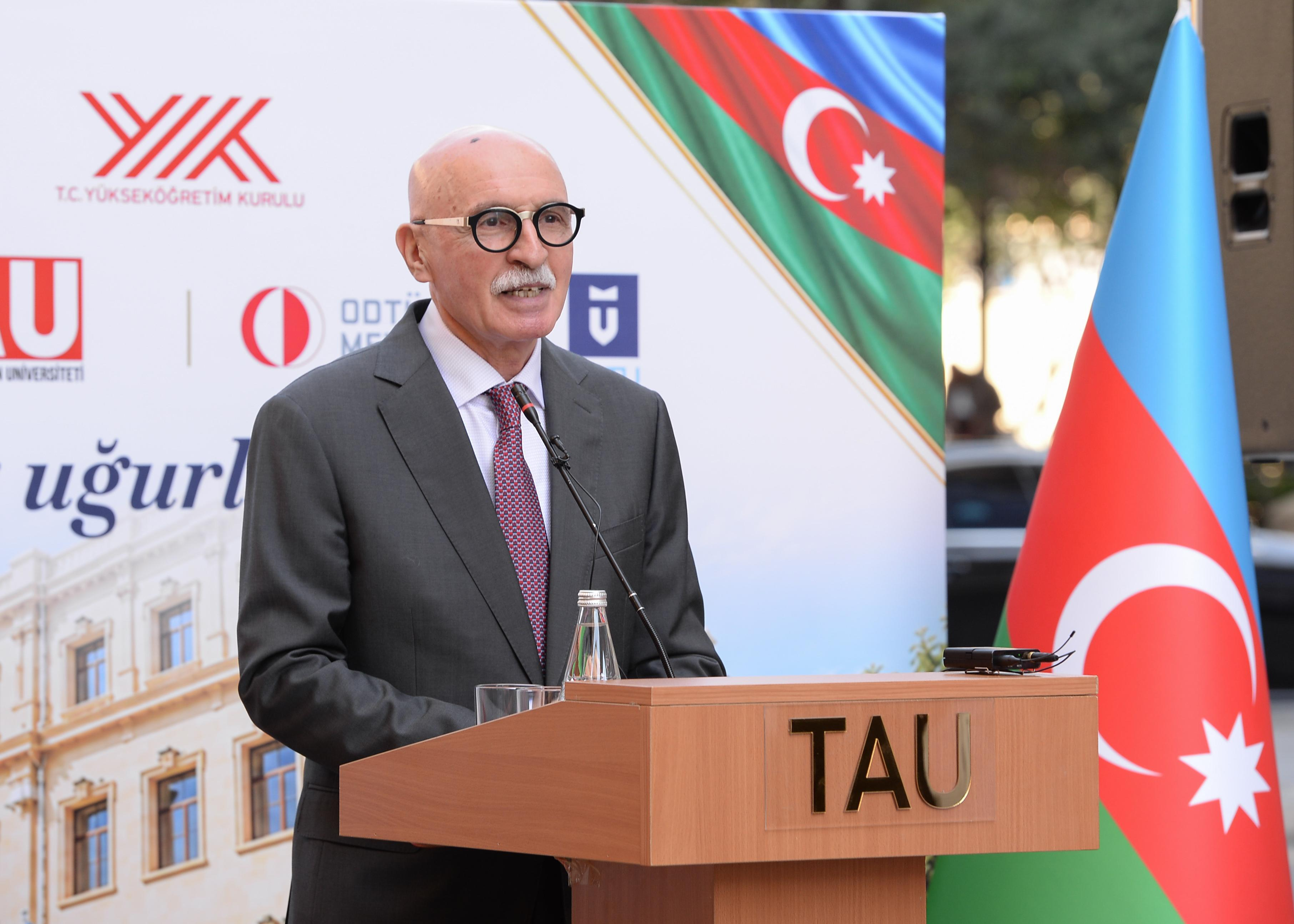Türkiyə-Azərbaycan Universitetində Bilik Günü tədbiri keçirilib