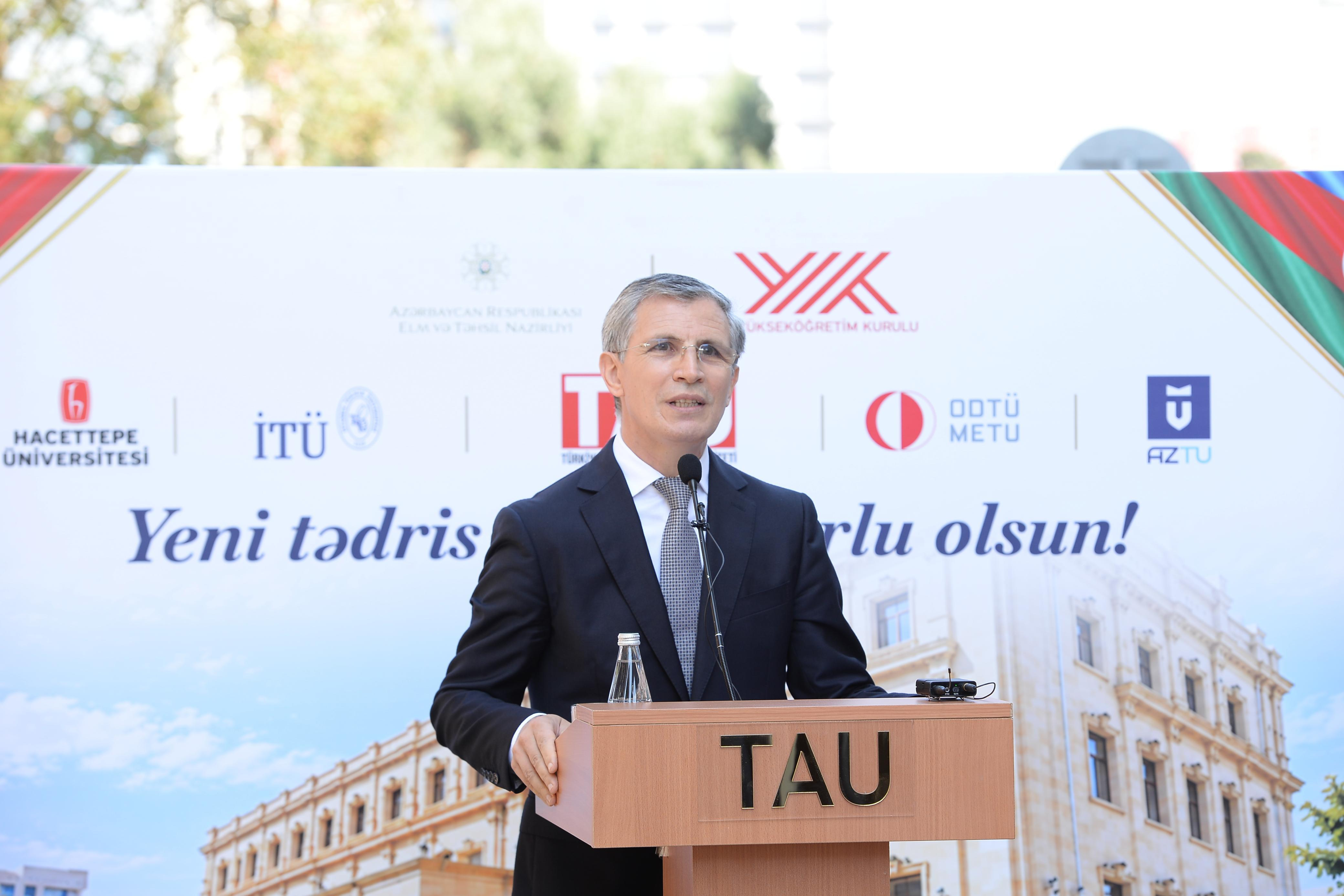Türkiyə-Azərbaycan Universitetində Bilik Günü tədbiri keçirilib