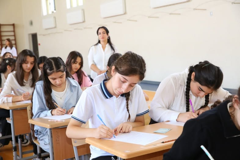 “Əlaçı” intellektual oyununun yeni mövsümünün seçim turu təşkil olunub.