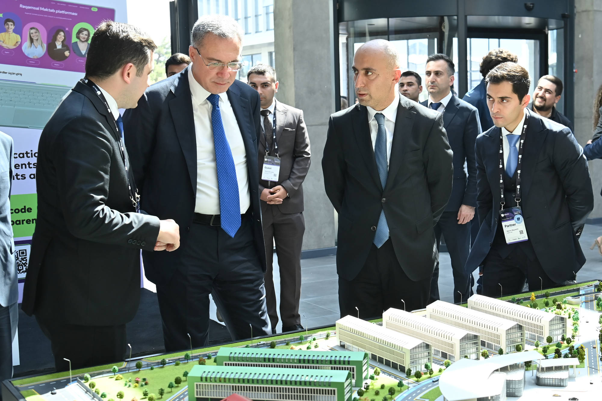 “Baku ID 2026”da “Azərbaycan Bacarıqlar Akseleratoru” üzrə panel müzakirəsi keçirilib