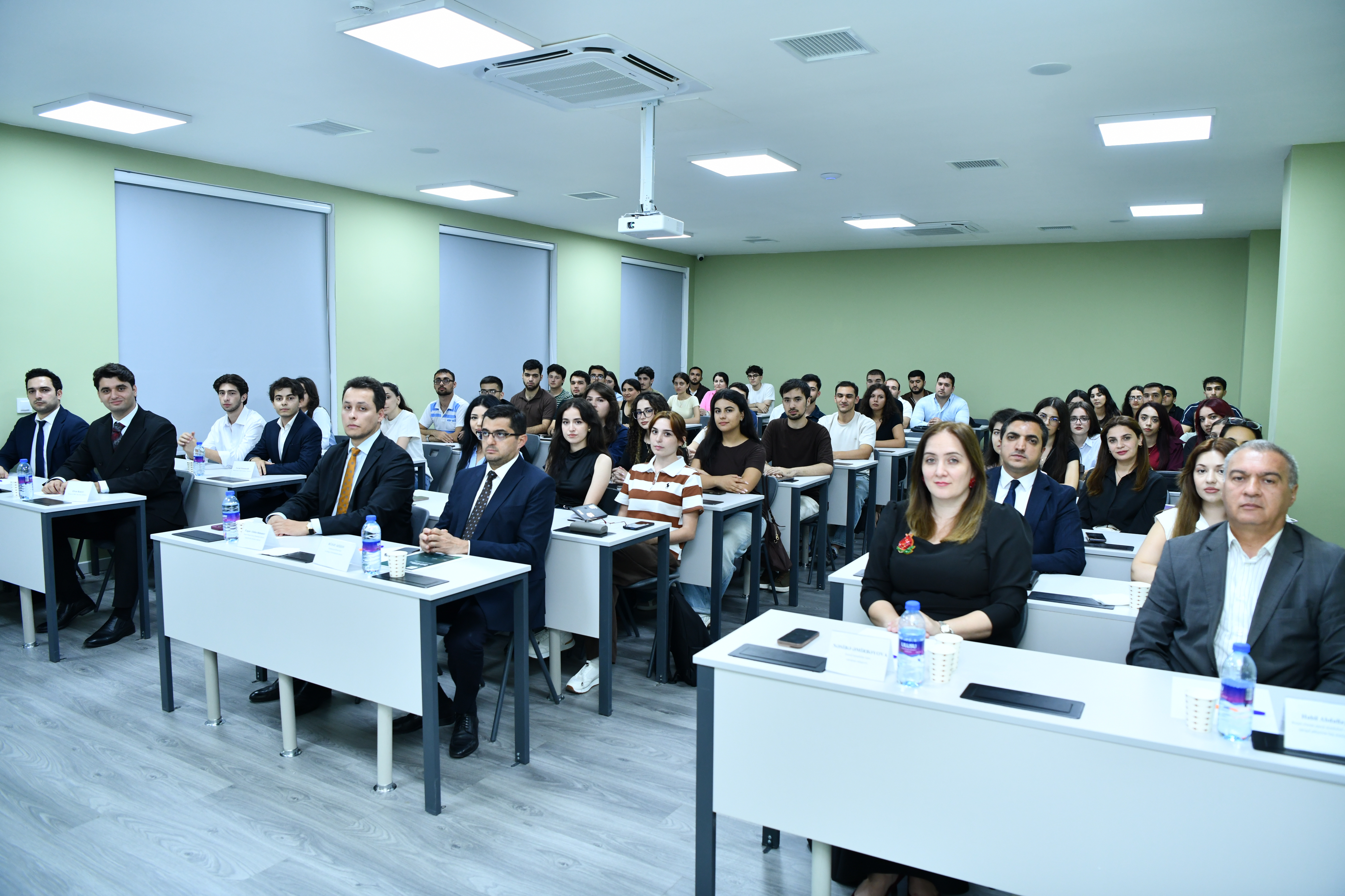 ADNSU-da yaşıl enerji üzrə təlim proqramına start verilib