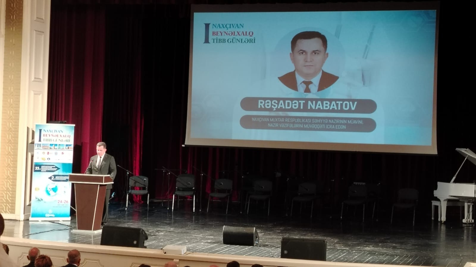Təhsilin keyfiyyətinin yüksəldilməsi  həkimlərin hazırlığının əsas istiqamətlərindəndir”