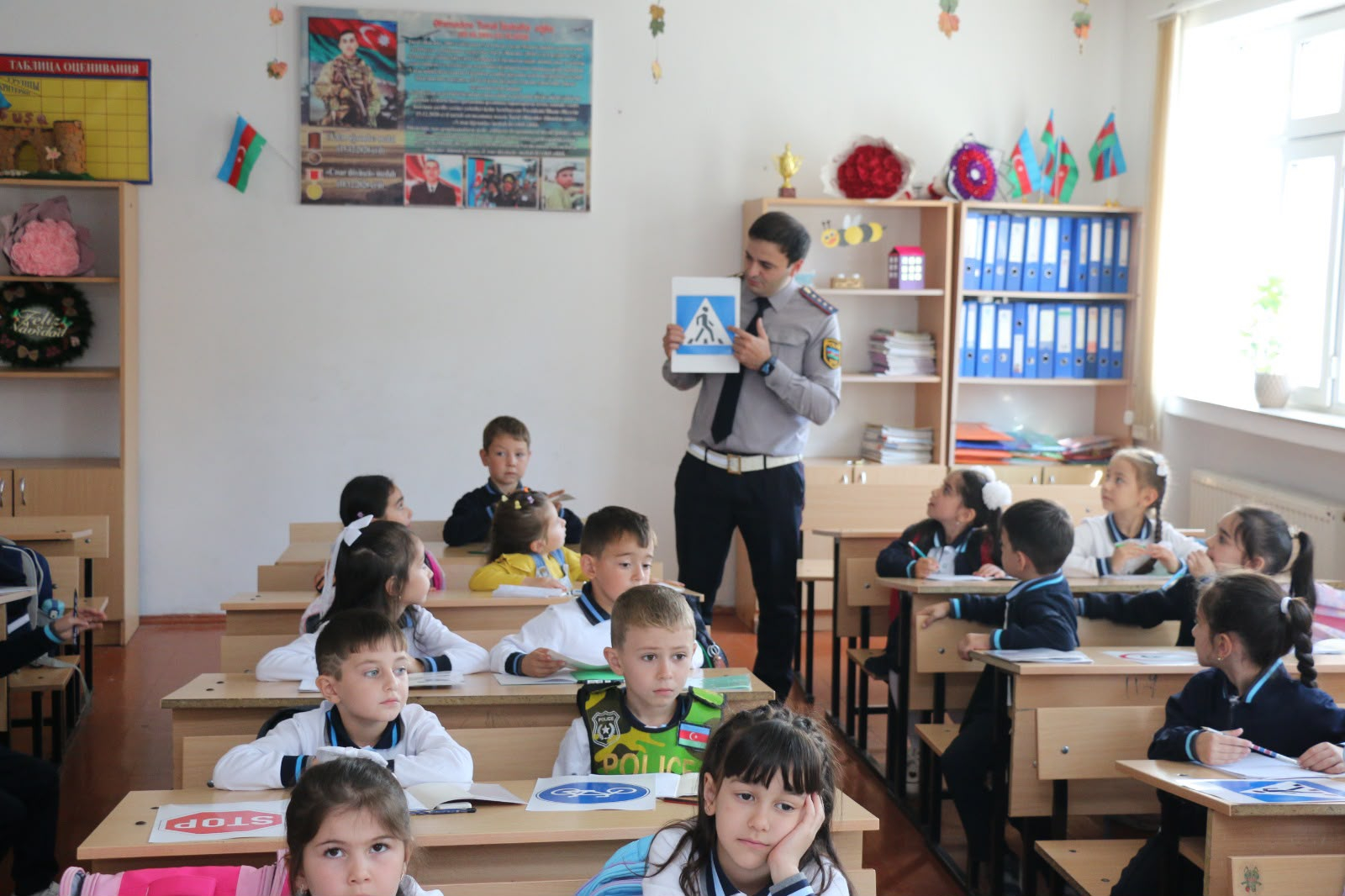 Qusarda “Diqqət, uşaqlar!” aylığı çərçivəsində maarifləndirici görüş keçirilib