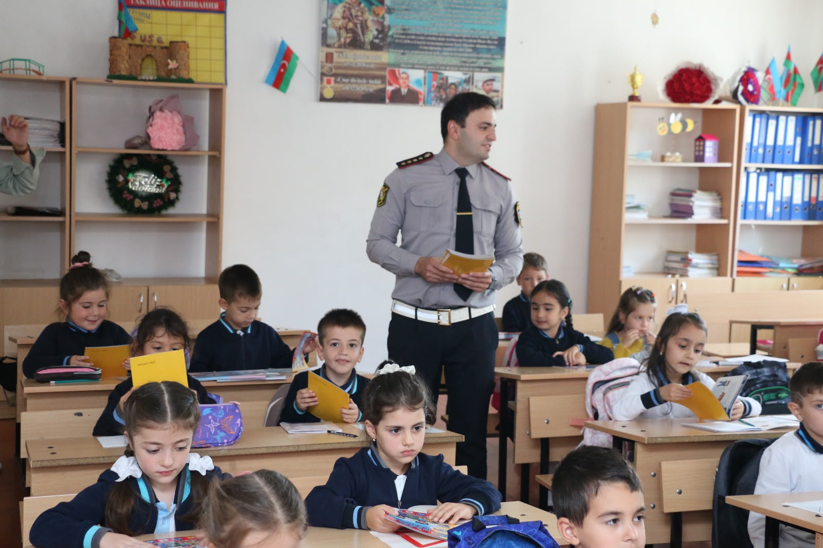 Qusarda “Diqqət, uşaqlar!” aylığı çərçivəsində maarifləndirici görüş keçirilib
