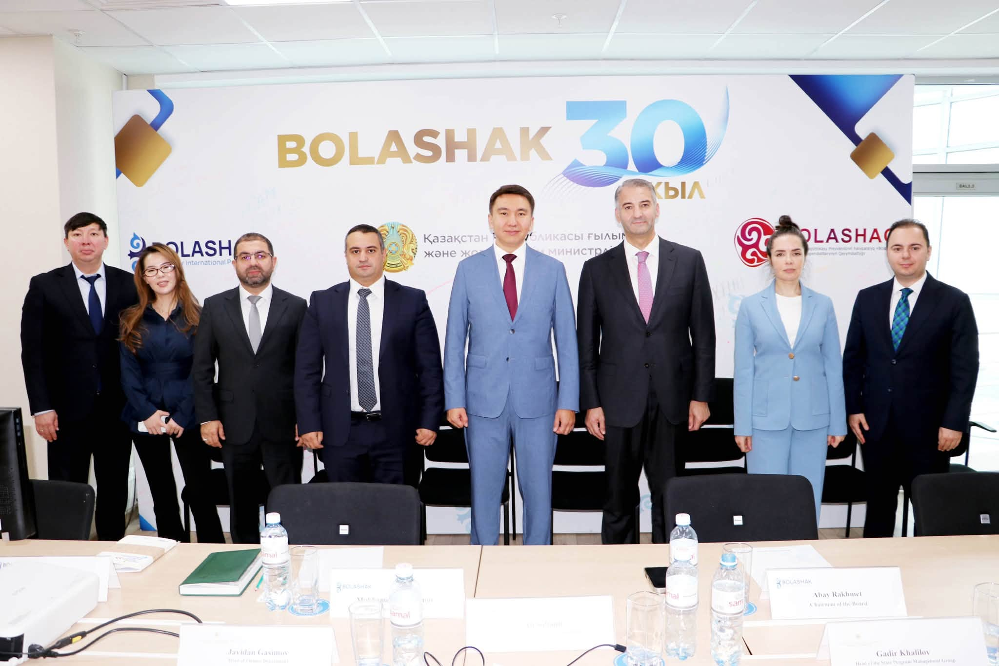 Azərbaycan Qazaxıstanla beynəlxalq təhsil proqramlarının icrası üzrə əməkdaşlığı genişləndirəcək