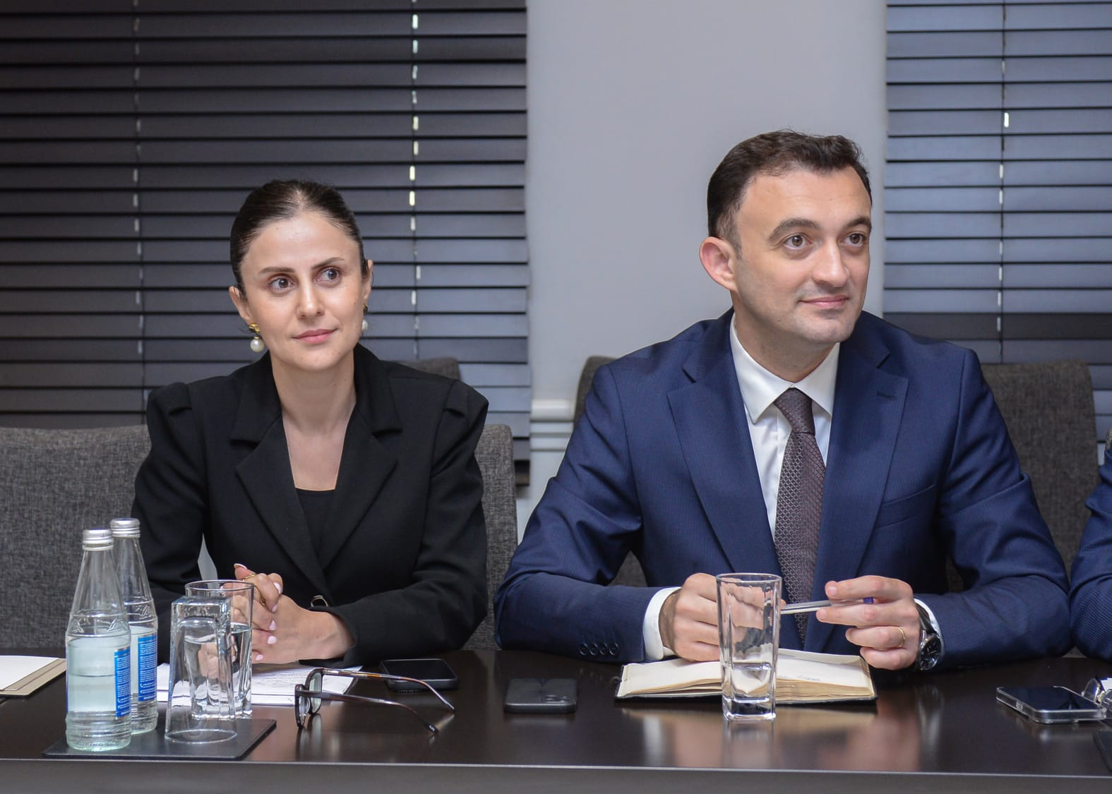 MRİO-nun fəal dəstəkçiləri təltif olunub