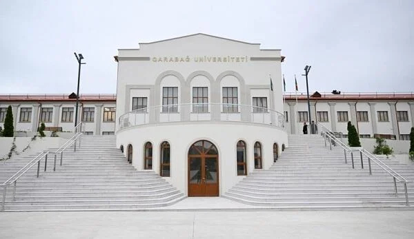 Qarabağ Universiteti  sosial şəbəkələrdə yayılan məlumatlara aydınlıq gətirdi