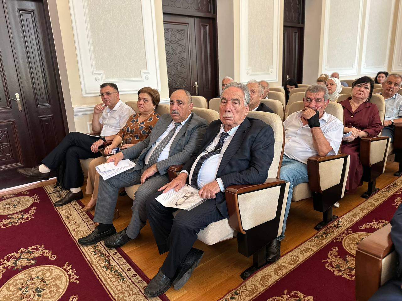 Kimya İnstitutunda yeni dissertasiya müdafiə olunub