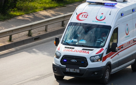 İstanbulda məktəbdə insident: 7 şagird yaralanıb
