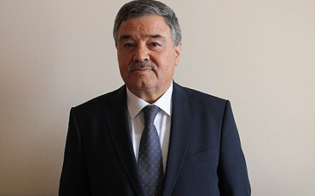 Eynulla Mədətli: Vahid məktəbli forması şagirdlər arasında bərabərlik yaradır