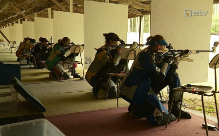 Estoniyada şagirdlərə silahla atəş açmağı öyrədirlər – Yeni layihə