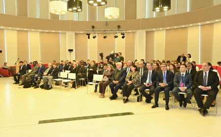ADA-da mədəniyyətlərarası dialoq, təhsil və rəqəmsal transformasiya mövzusunda sessiya keçirilib