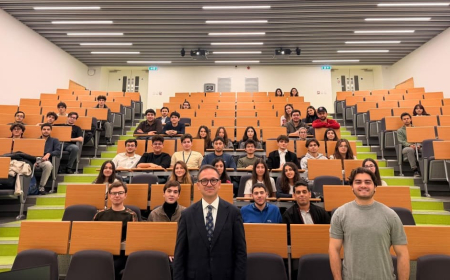 Edinburq Universitetində Dövlət Proqramı təqaüdçüləri ilə görüş keçirilib