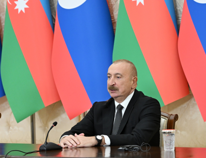 Prezident İlham Əliyev: Gələcək illərdə daha çox laoslu tələbəni Azərbaycanda görəcəyik