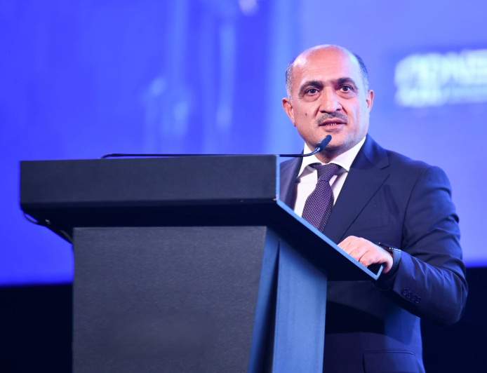 İdris İsayev: Çalışmalıyıq ki, elm və təhsilin iqtisadiyyatla, sənaye ilə birbaşa əlaqəsi təmin olunsun