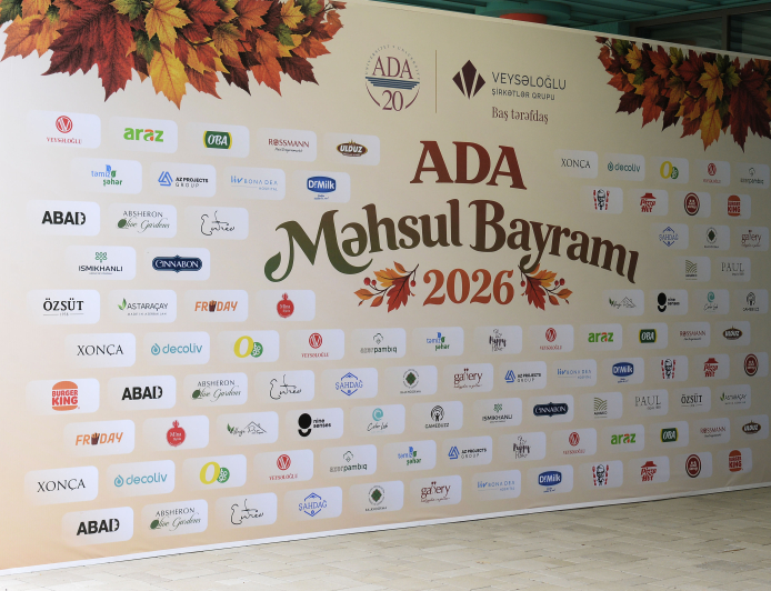 Məktəb həyətində payız nağılı: Məhsul bayramından