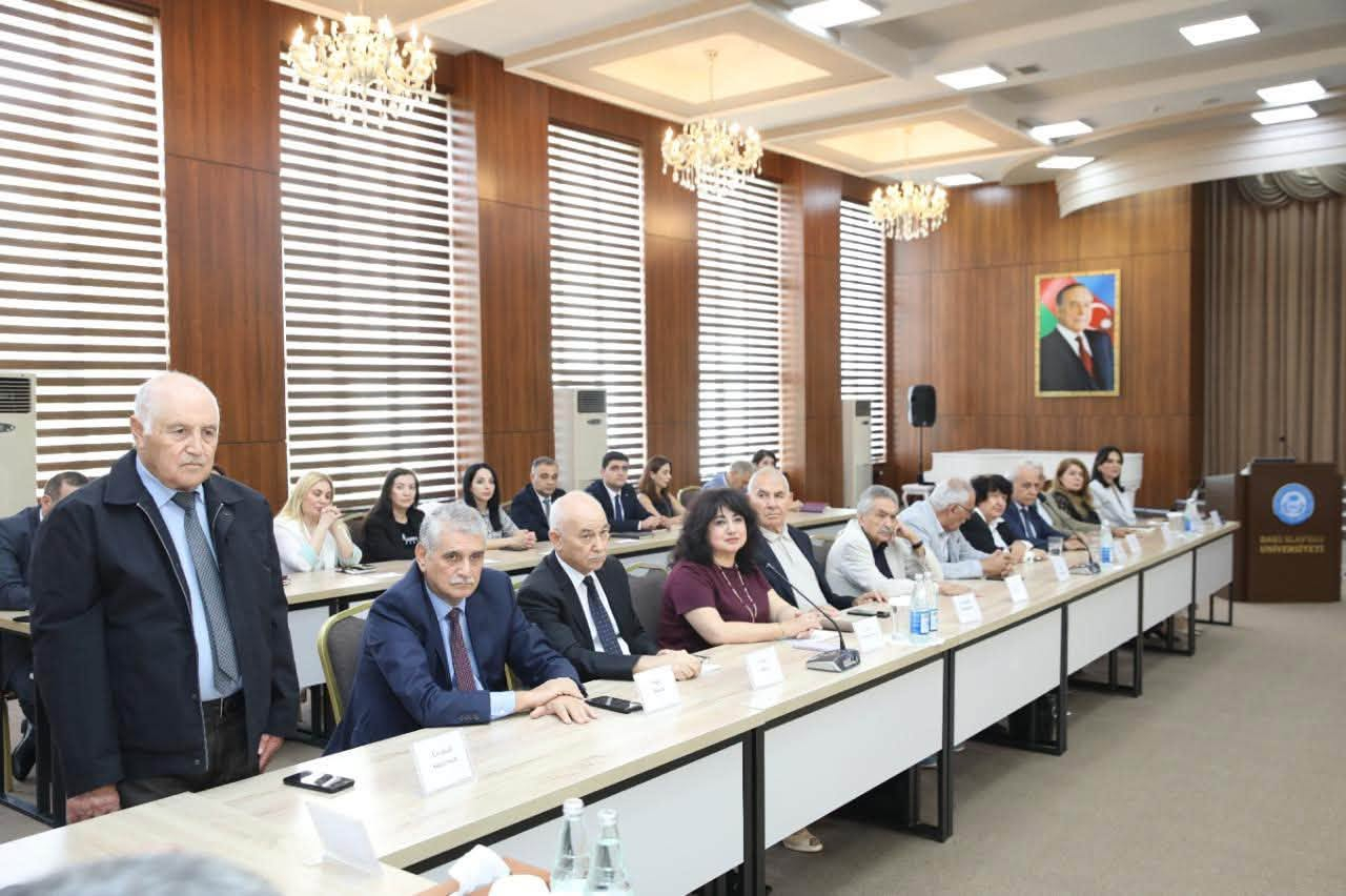 BSU-da Elmi Şuranın növbəti iclası keçirilib