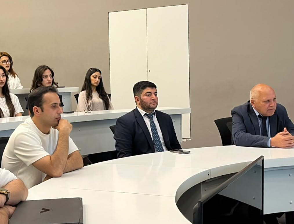 Gənc tədqiqatçıların kibertəhlükəsizlik layihələri ADNSU-da nümayiş etdirilib
