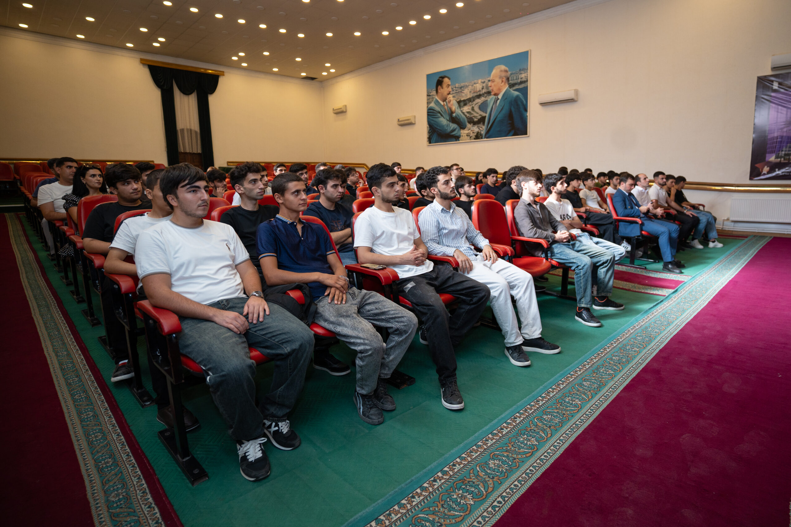 MDU-da turizm və innovativ texnologiyalar seminarı keçirilib