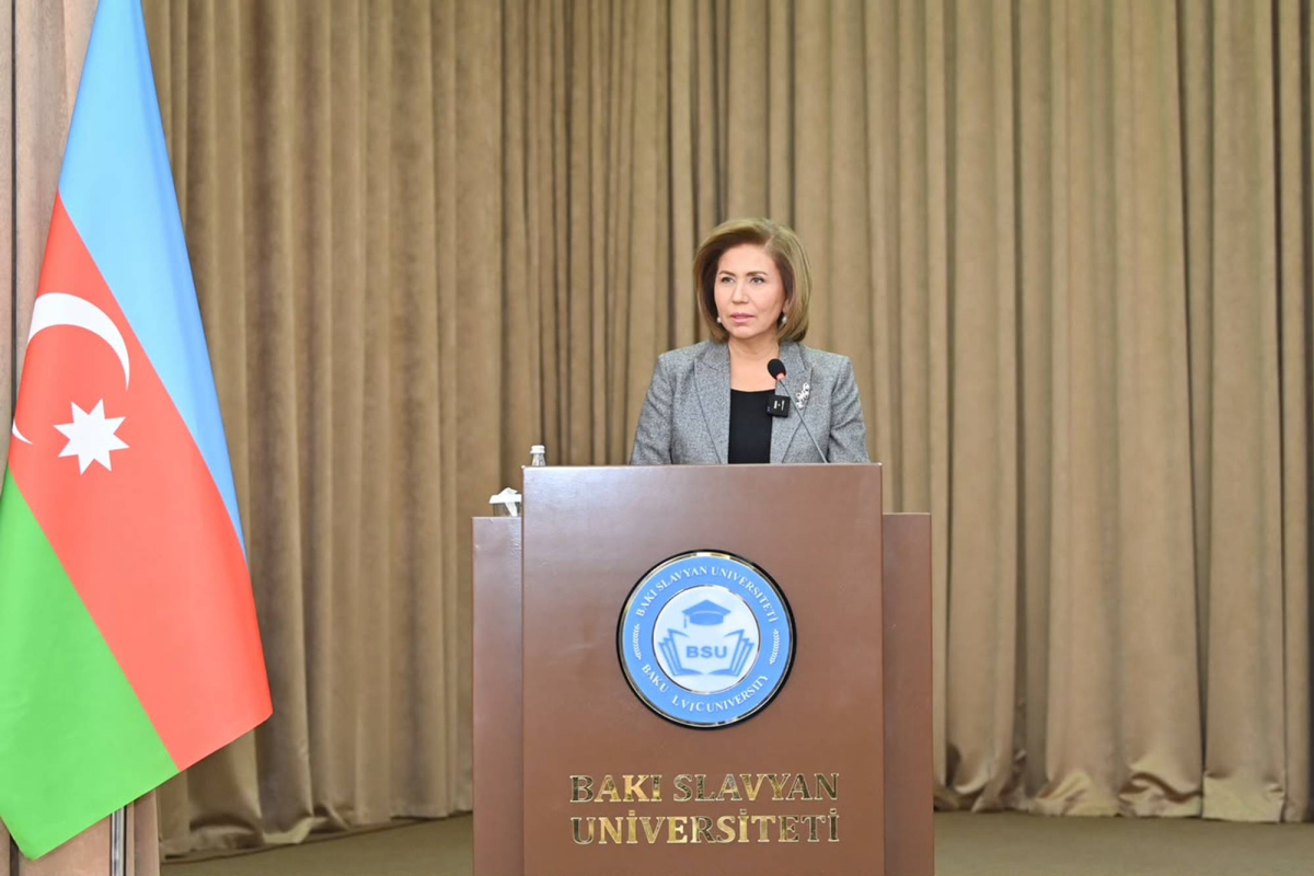 Bahar Muradova “Danışır təcrübə” layihəsinin qonağı olub