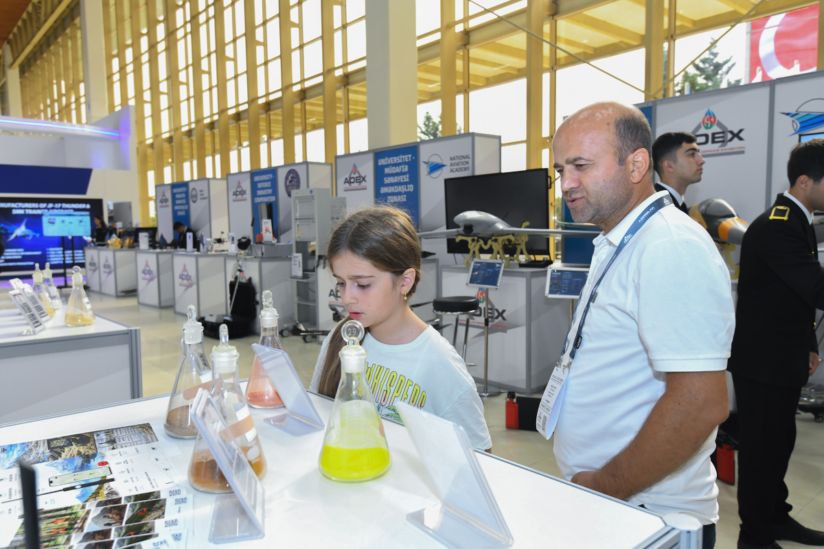 BMU “ADEX 2026”da müdafiə sənayesi üçün 11 layihə təqdim edib