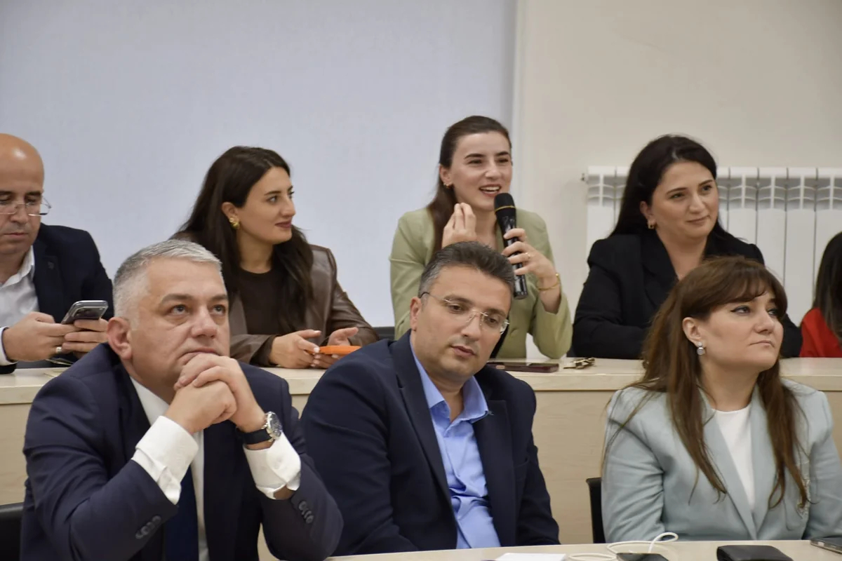 Qarabağ Universitetində mühüm görüş