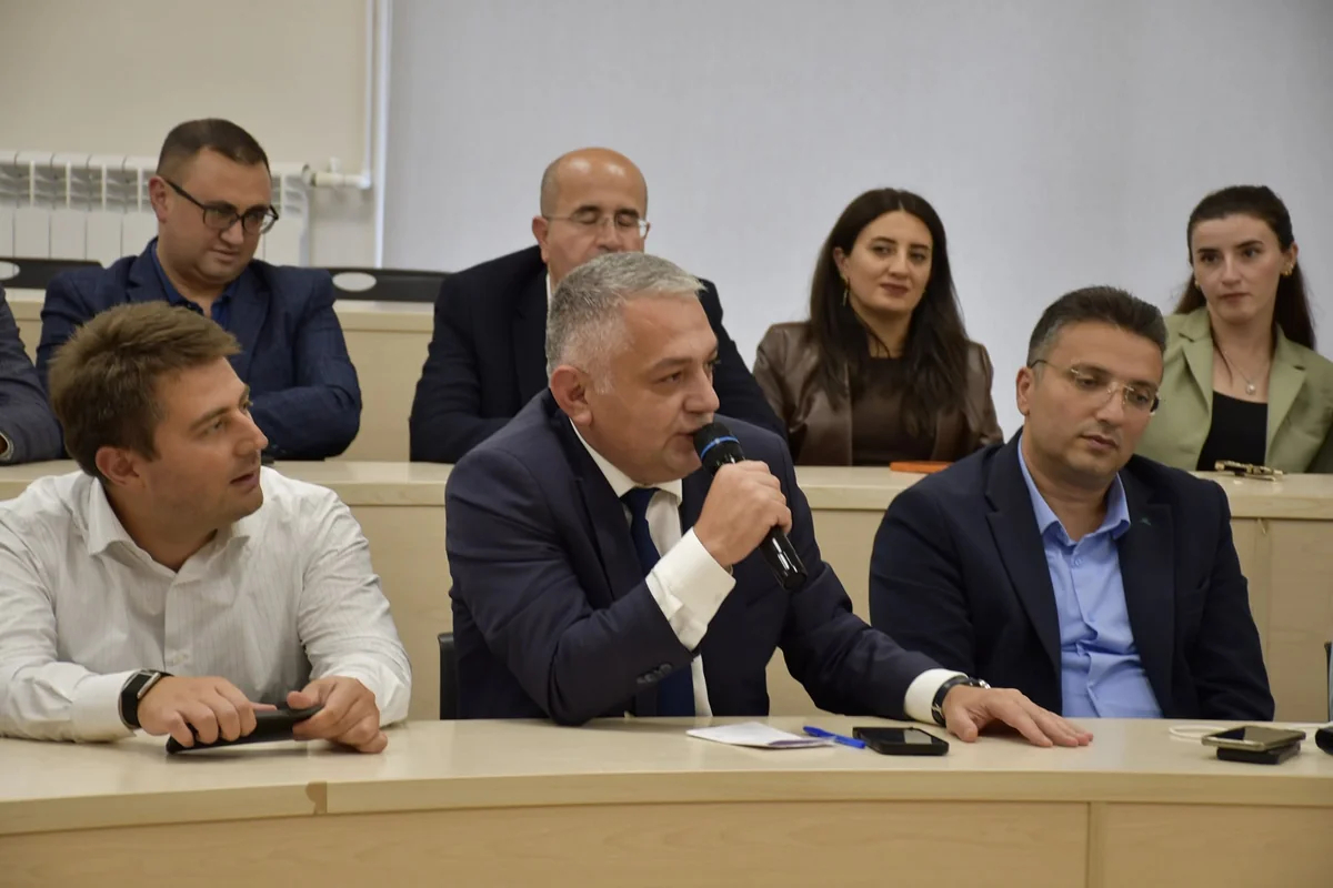 Qarabağ Universitetində mühüm görüş