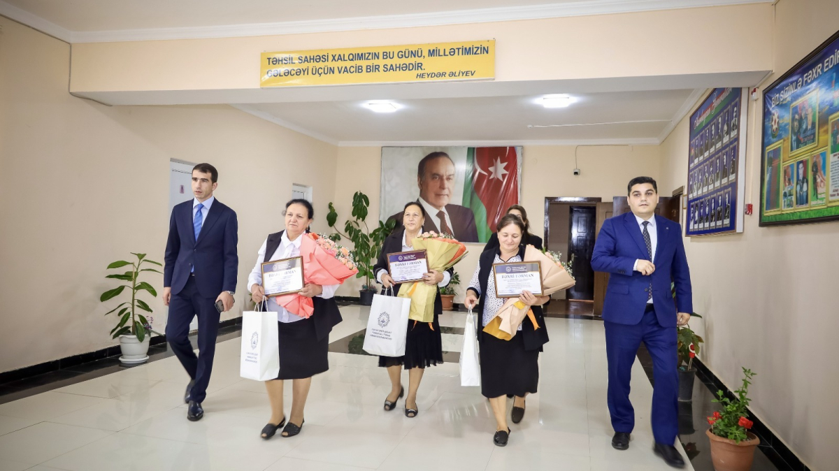 Azad edilən torpaqlarda çalışan müəllimlərlə görüşlər keçirilib