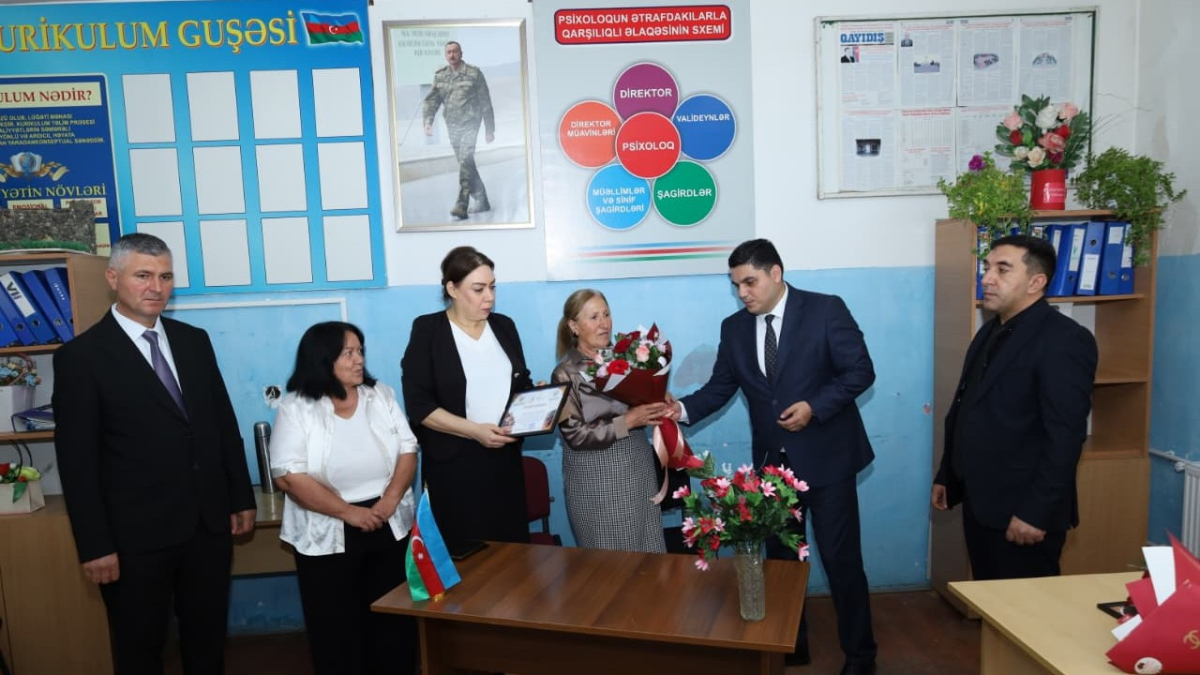 Azad edilən torpaqlarda çalışan müəllimlərlə görüşlər keçirilib