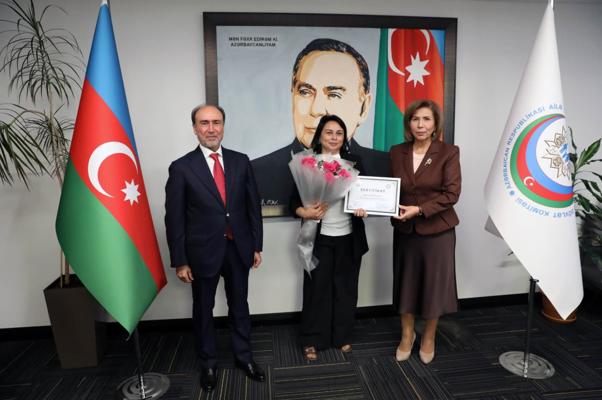 Şəhid xanımlarının təhsilinə dəstək proqramı çərçivəsində görüş keçirilib