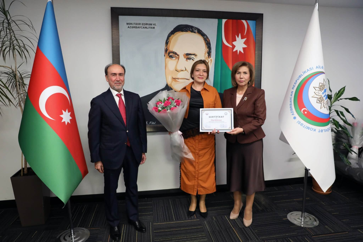 Şəhid xanımlarının təhsilinə dəstək proqramı çərçivəsində görüş keçirilib