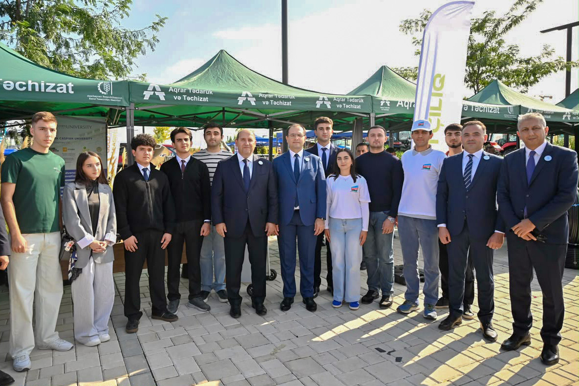 BMU tələbəsi Aqrar Biznes Forumunda “BioQaz” layihəsini təqdim edib